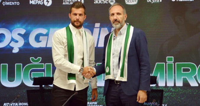 Atiker Konyaspor, Uğur Demirok ile Resmi Sözleşme İmzaladı