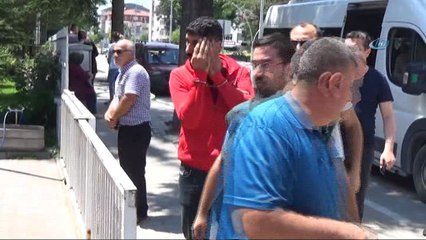 Öğrenci servisi şoförü 17 kilo uyuşturucuyla yakalandı