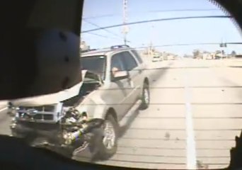 'Distracted' Driver Ploughs Into Police Car in Georgia