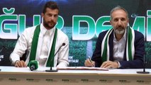 Atiker Konyaspor, Uğur Demirok ile resmi sözleşme imzaladı