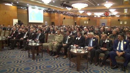 Van'da "Peygamberimiz ve Gençlik" Konulu Konferans