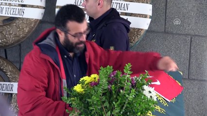 Okulun penceresinden düşen öğrenci toprağa verildi - İZMİR