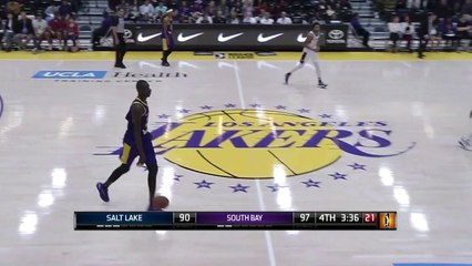 Isaac Bonga goes for 25 points vs. the Stars