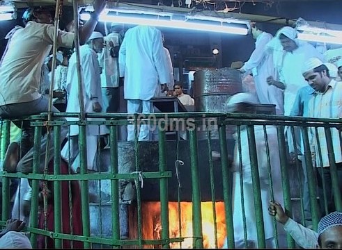 Watch Urs Mela of Khwaja Garib Nawaz Sharif Dargah, Ajmer