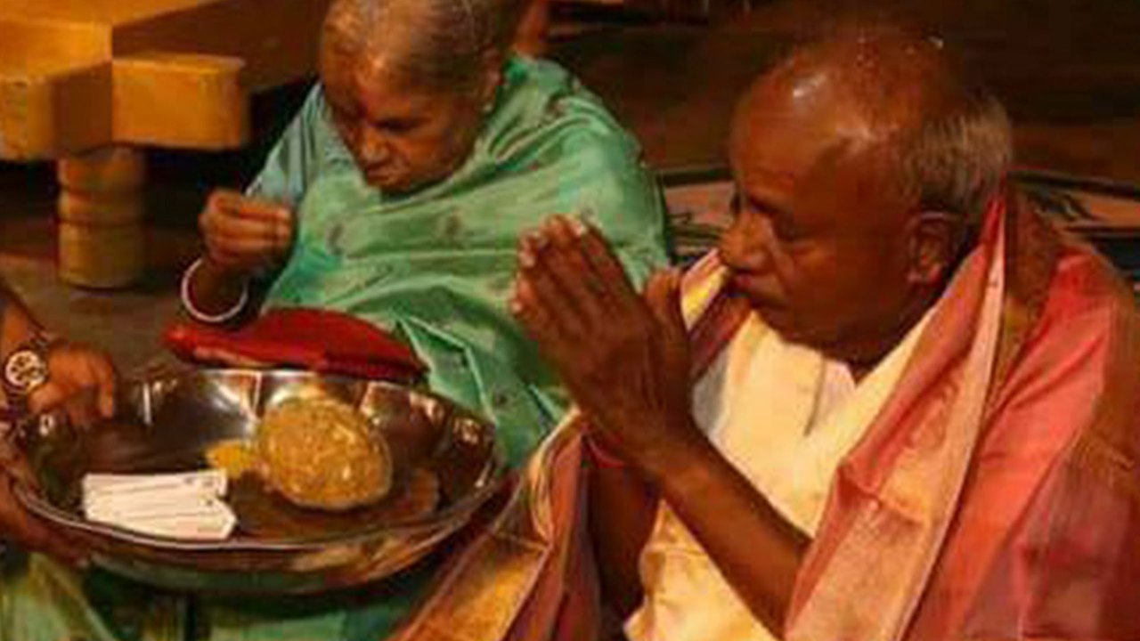 ತಮ್ಮ ಪತ್ನಿ ಚೆನ್ನಮ್ಮ ಬಗ್ಗೆ ಕುತೂಹಲಕಾರಿ ಮಾಹಿತಿ ಬಿಚ್ಚಿಟ್ಟ ಎಚ್ ಡಿ ದೇವೇಗೌಡ  | Oneindia Kannada