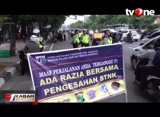 Razia Mobil Mewah Tunggak Pajak, Terciduk Ada Plat Palsu