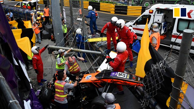 Horror crash at Macau Grand Prix