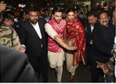 Ranveer Singh & Deepika Padukone By Protecting From FANS & Media At Mumbai Airport.