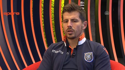 Emre Belözoğlu: "Volkan'ın camiaya ve kulübe nasıl sahip çıktığını iyi biliyorum"
