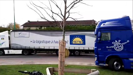 Près de 80 gilets jaunes  au rond-point de l'Europe à Haudainville (55)