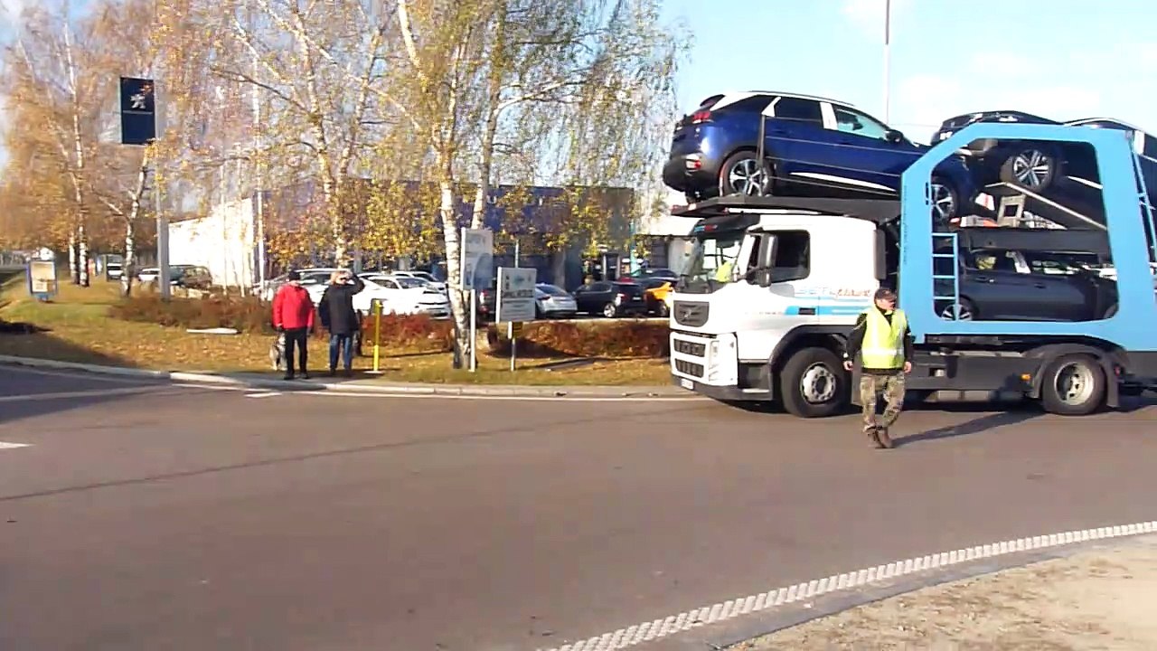 Vosges : blocage des Gilets jaunes à Châtenois, plus déterminés que jamais et prêts à aller chercher le Président Macron.