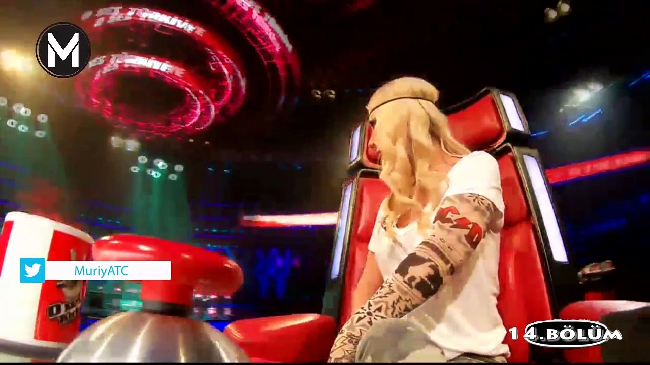 Seyircilerden Hadise şikayeti! Beyaz espriyi pa...