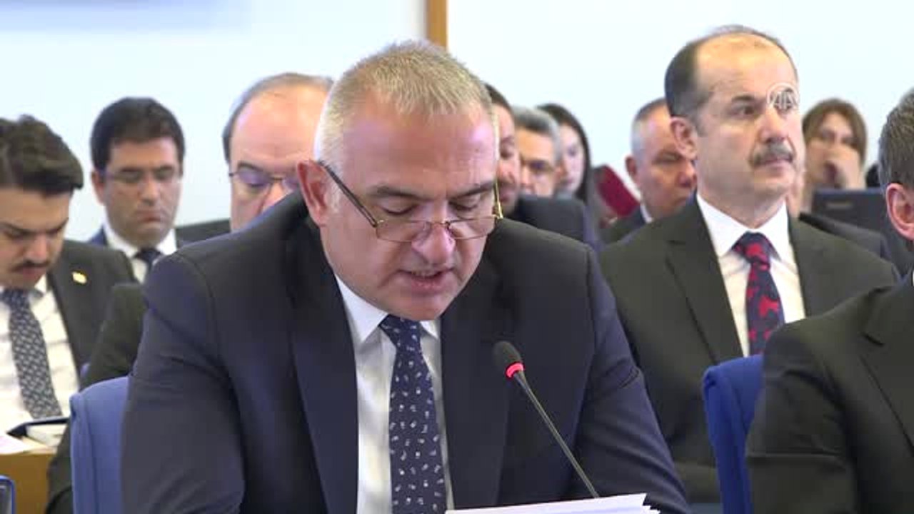 Ersoy: "10 Pilot Turizm Meslek Lisesi Kolej Statüsüne Getirilecek"