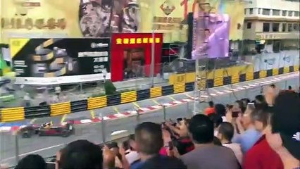 Laccident spectaculaire de Sophia Flöersch au Grand Prix de F3 de Macao