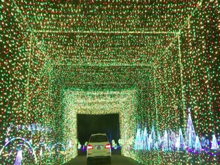 ILLUMINATION AZ! Arizona's largest and brightest holiday light display - ABC15 Digital