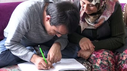 Engelli oğluna bakabilmek için 70 kilo verdi - AMASYA