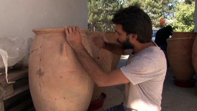 Bu Küpler 3800 Yıllık...