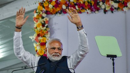 PM Modi के Noteban पर सवाल उठाने वाले जरा इस Video को देख अपनी जानकारी सुधार लें | वनइंडिया हिन्दी