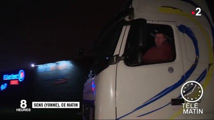 Yonne : les barrages à Sens rétablis par les "gilets jaunes"