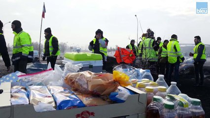 Dans lYonne, les gilets jaunes participent au nettoyage des ronds points