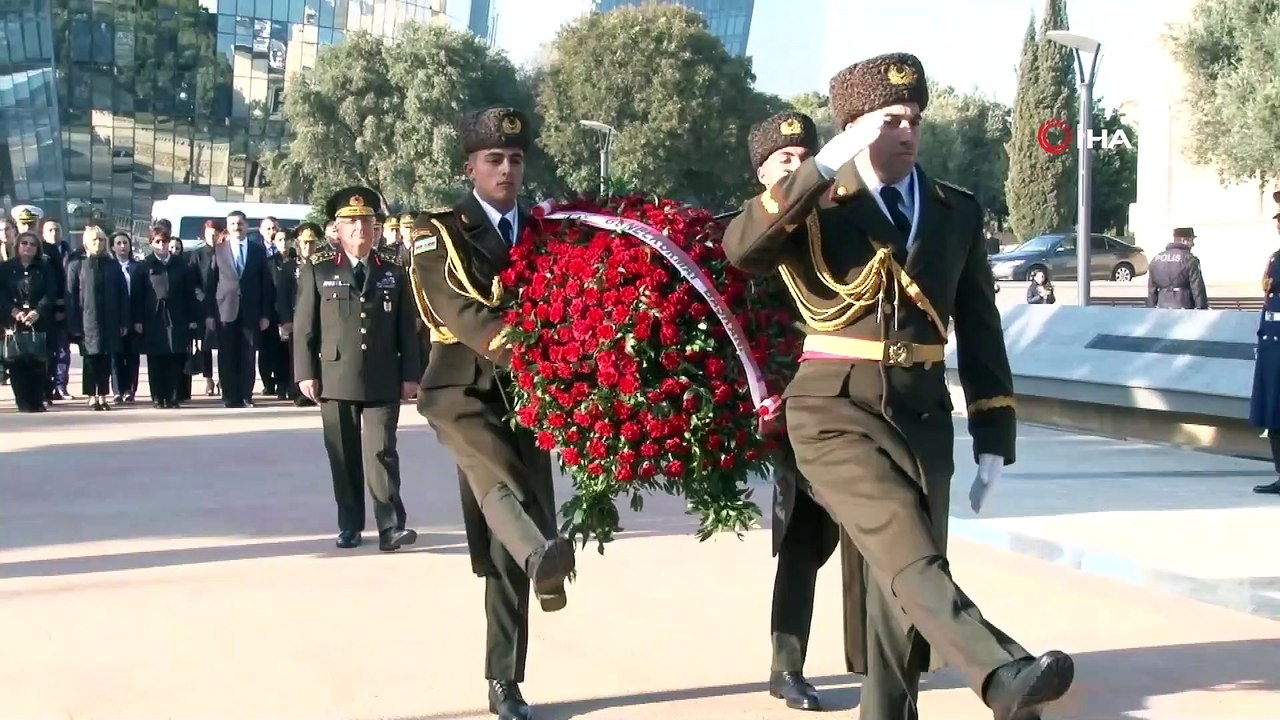 - Genelkurmay Başkanı Orgeneral Güler Azerbaycan Ve Türk Şehitliklerini Ziyaret Etti