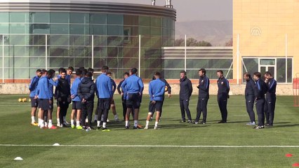 Erol Bedir: 'Ligde kaçıncı sırasında olduğumuz kimseyi aldatmasın' - KAYSERİ