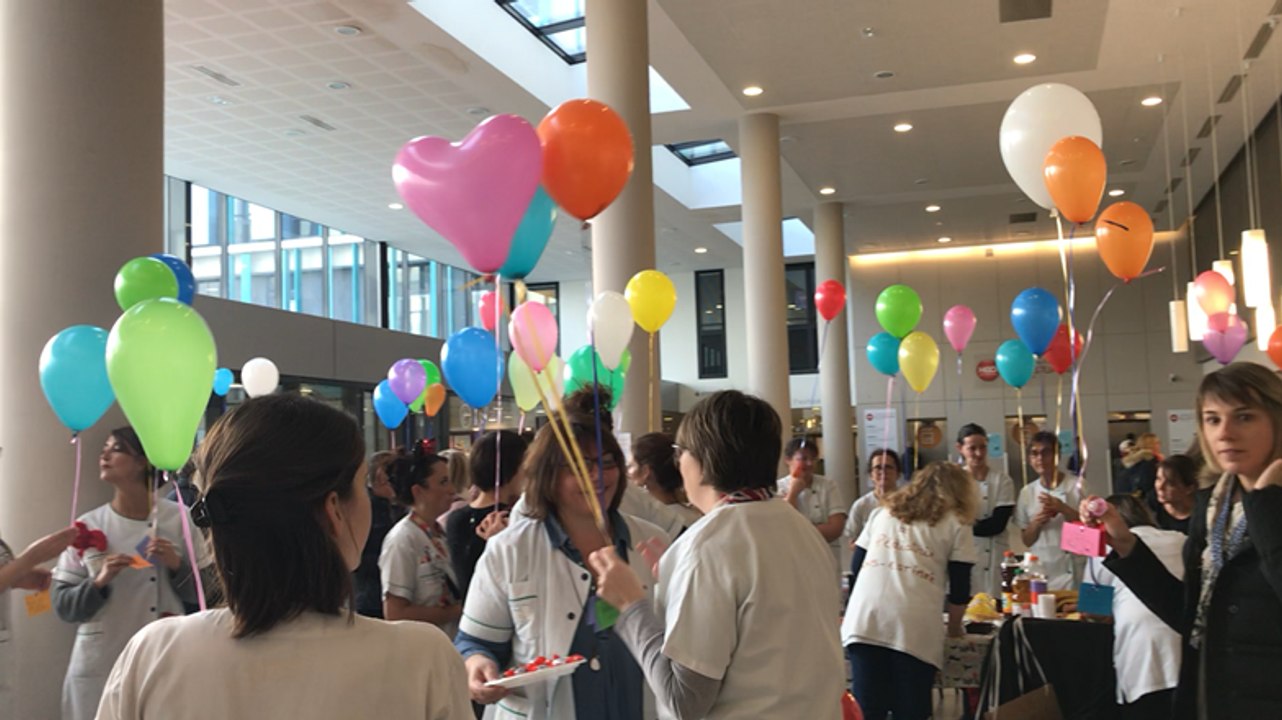 Action gréviste et festive des personnels de Pédiatrie