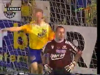 2002-11-08 - speeldag 12 - St.-Truiden - RSCA 3-1