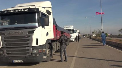 Kilis Kayseri'den, Suriyelilere 9 Tır Yardım