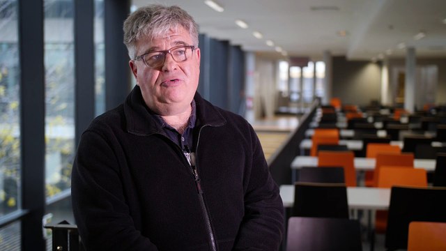 Et si on s'occupait des contractuels ? - Eric, professeur d'anglais