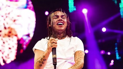 6ix9ine’s Life In Danger While In Prison | Hollywoodlife