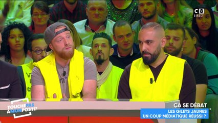 Gilets jaunes : "On veut la destitution du président"