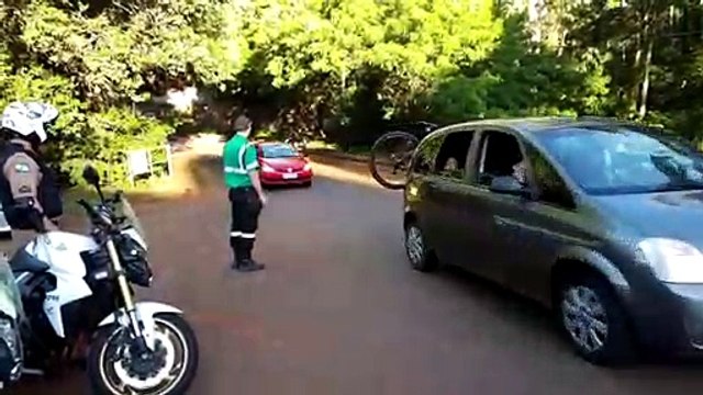 16 veículos são apreendidos em Operação Bloqueio