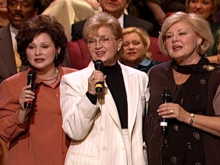 Bill & Gloria Gaither - Hand In Hand With Jesus