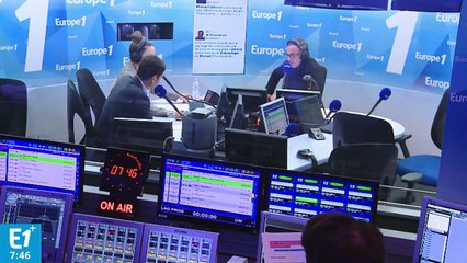 Macron absent du congrès des maires : "Personne ne l'obligeait à s'engager" à revenir chaque année