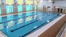 Sultangazi kapalı yüzme havuzu hizmete açıldı