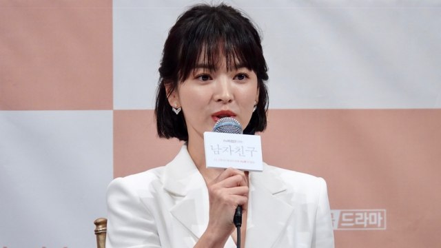 [Y영상] ’남자친구' 송혜교 남편 송중기, 열심히하고 지켜보겠다 응원 / YTN