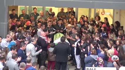 Kocasının Katlettiği Hemşireye Çalıştığı Hastanede Hazin Tören