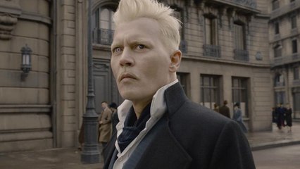 جوني ديب نجم الجزء الثاني من Fantastic Beasts في حلقة جديدة من سكوب