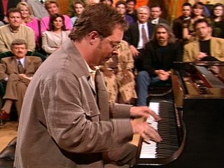 Bill & Gloria Gaither - Great Is Thy Faithfulness/How Big Is God/How Great Thou Art
