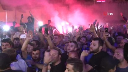 Eski Milli Futbolcu Volkan Şen Fetö'nün 'Mor Beyin' Tuzağına Düşmüş