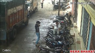 Thief Caught in Camera - Viral  - People Caugh The Thief
