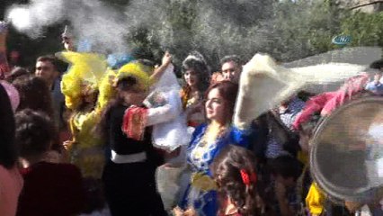 Terörün temizlendiği Kato Dağı eteklerinde silah sesi yerini düğünlere bıraktı