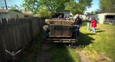 Chasing ClAsic Cars S05 - Ep17 Buy. Sell Hold HD Watch