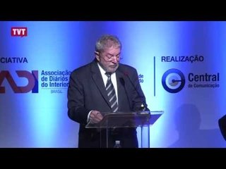 Lula diz que mídia regional pode qualificar as notícias no país