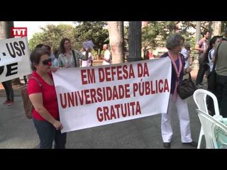 Ato de grevistas nas universidades paulistas cobra solução de Alckmin