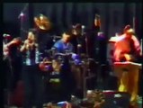 اجرای آهنگ قاصد در کنسرت هامبورگ در سال ۹۲ یا ۹۳ حدودا... از آلبوم غریبه، تقدیم به شماعزیزان دل  امیدوارم دوست داشته باشید.برای دانلود ویدیو به کانال تلگرام به