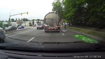Dashcam captures cyclist’s bike getting crushed by tanker truck