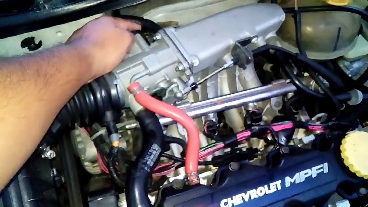 Lo que los mecánicos no te dicen si tu auto se apaga o jalonea.