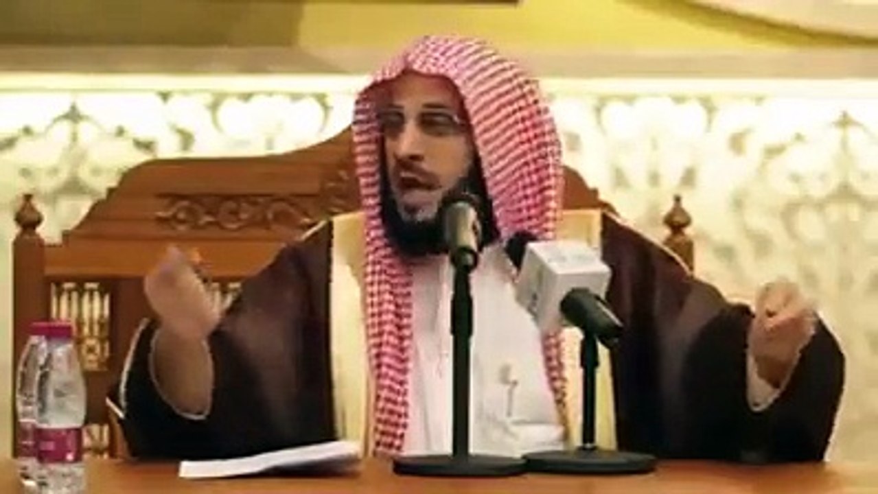 ‫ لَا تَحْزَنْ إِنَّ اللَّهَ مَعَنَا  ‬‫إذا كان الله معك فلا تخف ولا تحزن فلن تُغلب ولن تُقهر ولن تفتقر، ‬‫المهم أن تكون أنت مع الله.‬